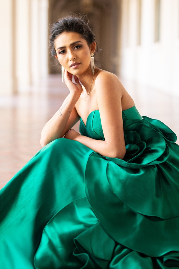 Amelia Couture SU085