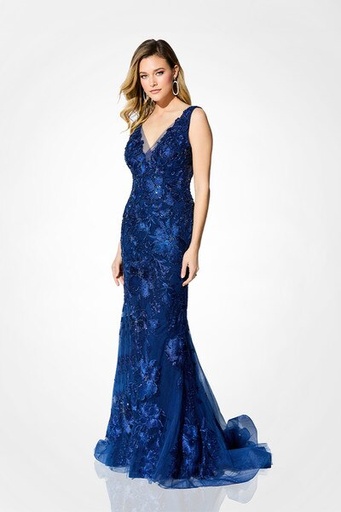 Ivonne D ID901